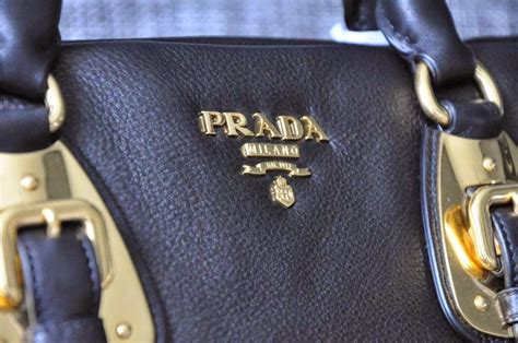 prada gürteltasche fake|genuine Prada leather.